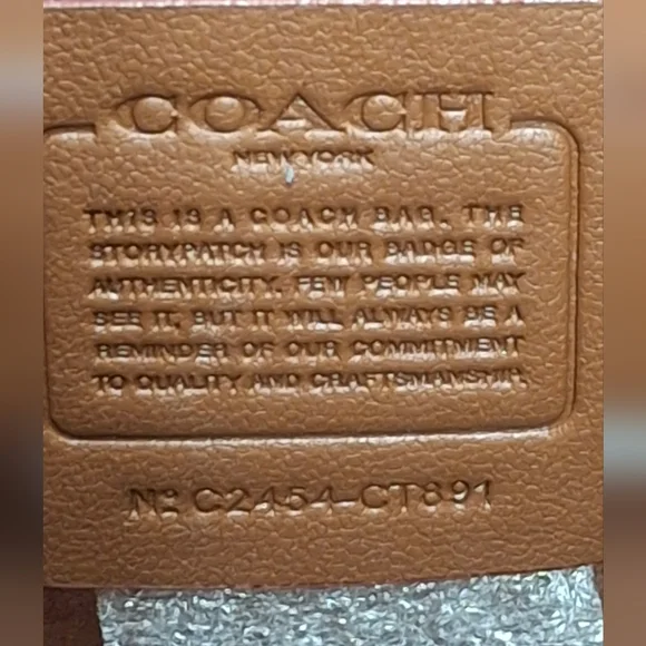 Coach Ace Tote Bag 17 signature canvas tan/rust CT891 NWOT - Picture 7 of 7